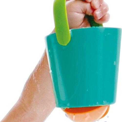 hape-water-emmertjes-badspeelgoed-bpa-vrij-sensorisch BPA-vrije Hape bademmertjes die sensorische ontwikkeling stimuleren.